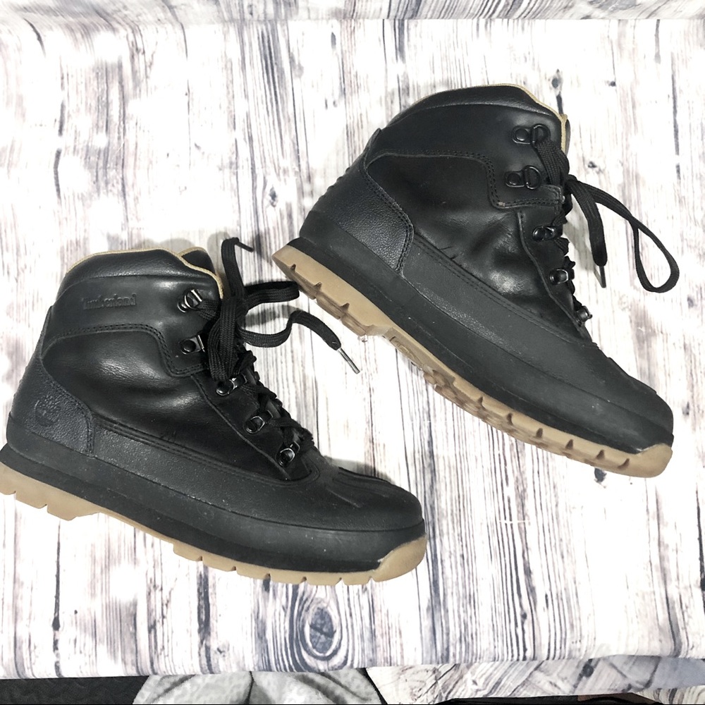 Timberland boots in size 4.5.